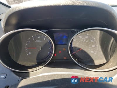 Zdjęcie 9 z 13 samochodu: 2011 HYUNDAI TUCSON GL VIN:KM8JT3AB2BU240834 - miniatura