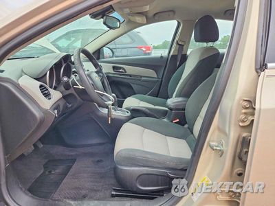 Zdjęcie 7 z 12 samochodu: 2012 CHEVROLET CRUZE LS VIN:1G1PC5SH5C7179890 - miniatura