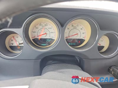 Zdjęcie 9 z 12 samochodu: 2013 DODGE CHALLENGER SXT VIN:2C3CDYAG6DH729279 - miniatura