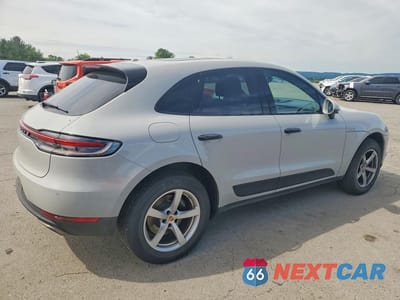 Trzecie zdjęcie samochodu z tyłu: 2020 PORSCHE MACAN VIN:WP1AA2A59LLB04429 - miniatura
