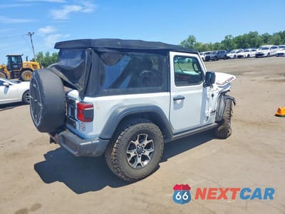 Trzecie zdjęcie samochodu z tyłu: 2022 JEEP WRANGLER RUBICON VIN:1C4HJXCG8NW160066 - miniatura
