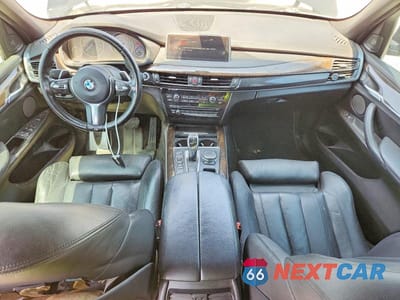 Zdjęcie 8 z 13 samochodu: 2015 BMW X5 SDRIVE35I VIN:5UXKR2C58F0H40195 - miniatura