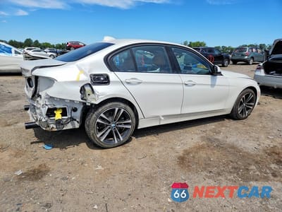 Trzecie zdjęcie samochodu z tyłu: 2018 BMW 340 XI VIN:WBA8B7C53JA583329 - miniatura
