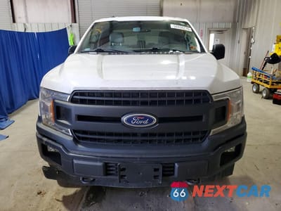 Piąte zdjęcie samochodu w środku: 2019 FORD F150 SUPER CAB VIN:1FTFX1E55KKC44265 - miniatura