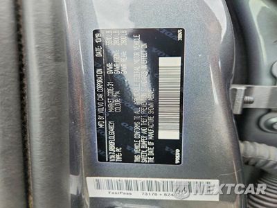 Zdjęcie 12 z 12 samochodu: 2020 VOLVO S60 T8 INSCRIPTION VIN:7JRBR0FL0LG048031 - miniatura
