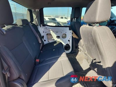 Zdjęcie 10 z 12 samochodu: 2023 CHEVROLET SILVERADO K1500 LT-L VIN:3GCPDKEK1PG255707 - miniatura
