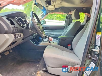 Zdjęcie 7 z 12 samochodu: 2014 TOYOTA TACOMA ACCESS CAB VIN:5TFTX4CN7EX045216 - miniatura