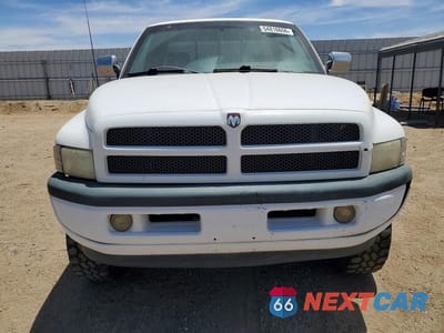 Piąte zdjęcie samochodu w środku: 1997 DODGE RAM 1500 VIN:3B7HC13Z9VG747478 - miniatura