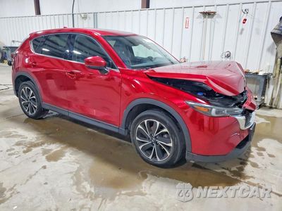 Czwarte zdjęcie samochodu z boku: 2022 MAZDA CX-5 PREMIUM PLUS VIN:JM3KFBEM8N0526597 - miniatura