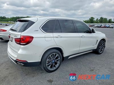 Trzecie zdjęcie samochodu z tyłu: 2017 BMW X5 XDR40E VIN:5UXKT0C32H0V95501 - miniatura