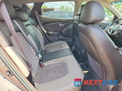 Zdjęcie 10 z 12 samochodu: 2012 HYUNDAI TUCSON GLS VIN:KM8JUCAC1CU415808 - miniatura