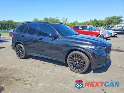 Czwarte zdjęcie samochodu z boku: 2024 BMW X5 XDRIVE40I VIN:5UX23EU01R9V38057 - miniatura
