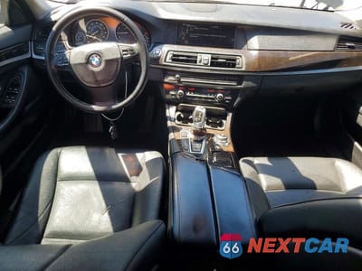 Zdjęcie 8 z 12 samochodu: 2013 BMW 528 I VIN:WBAXG5C59DDY33838 - miniatura
