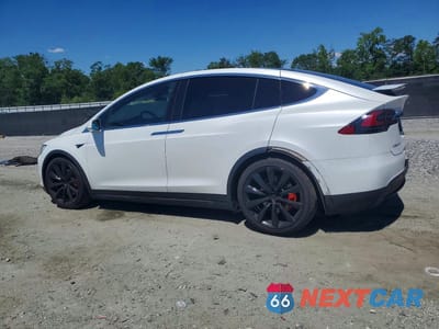 Drugie zdjęcie samochodu z przodu: 2018 TESLA MODEL X VIN:5YJXCAE49JF140980 - miniatura