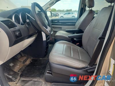 Zdjęcie 7 z 14 samochodu: 2009 DODGE GRAND CARAVAN LE VIN:2D8HN44E59R645104 - miniatura