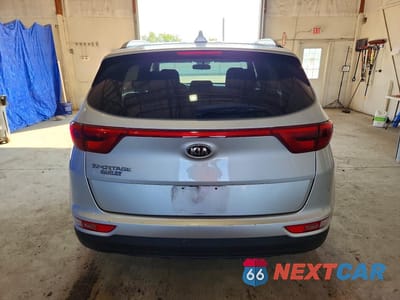 Zdjęcie 6 z 13 samochodu: 2017 KIA SPORTAGE LX VIN:KNDPMCAC4H7260305 - miniatura