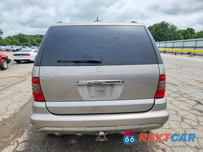 Zdjęcie 6 z 13 samochodu: 2005 MERCEDES-BENZ ML 350 VIN:4JGAB57E35A531686 - miniatura