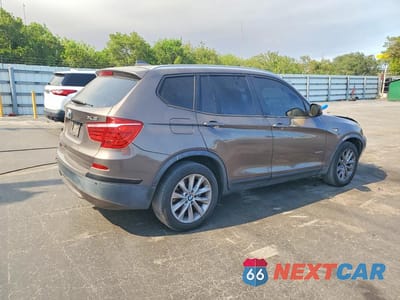 Trzecie zdjęcie samochodu z tyłu: 2014 BMW X3 XDRIVE28I VIN:5UXWX9C51E0D39005 - miniatura