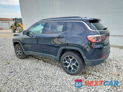 Drugie zdjęcie samochodu z przodu: 2026 JEEP COMPASS LIMITED VIN:3C4NJDCN0TT207075 - miniatura