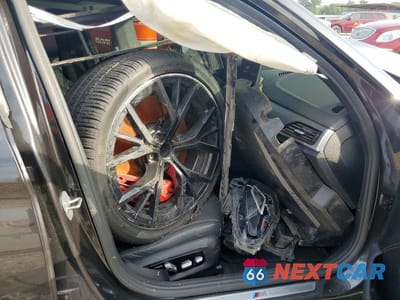 Zdjęcie 12 z 13 samochodu: 2022 BMW 540 I VIN:WBA53BJ00NCJ34369 - miniatura