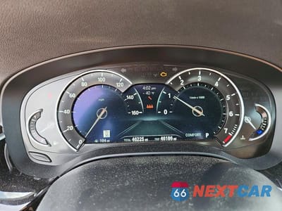 Zdjęcie 9 z 13 samochodu: 2019 BMW 530 XI VIN:WBAJA7C50KG911003 - miniatura