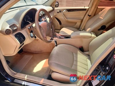 Zdjęcie 7 z 13 samochodu: 2007 MERCEDES-BENZ C 280 4MATIC VIN:WDBRF92H07F868180 - miniatura