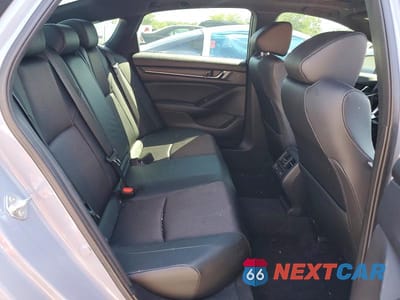 Zdjęcie 10 z 13 samochodu: 2022 HONDA ACCORD SPORT VIN:1HGCV2F37NA020602 - miniatura