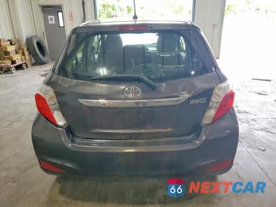 Zdjęcie 6 z 12 samochodu: 2012 TOYOTA YARIS 5-DOOR L VIN:JTDKTUD39CD519055 - miniatura