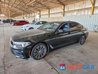 2019 BMW 530E WBAJA9C53KB392649 - główne zdjęcie licytacji z USA - miniatura