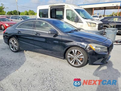 Czwarte zdjęcie samochodu z boku: 2016 MERCEDES-BENZ CLA 250 VIN:WDDSJ4EB8GN331337 - miniatura