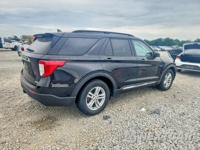 Trzecie zdjęcie samochodu z tyłu: 2020 FORD EXPLORER XLT VIN:1FMSK8DHXLGC43954 - miniatura