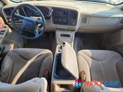Zdjęcie 8 z 12 samochodu: 2001 GMC NEW SIERRA C1500 VIN:2GTEC19T611100545 - miniatura