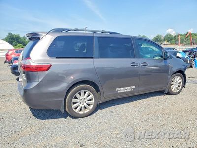 Trzecie zdjęcie samochodu z tyłu: 2016 TOYOTA SIENNA LE VIN:5TDJK3DC8GS136047 - miniatura