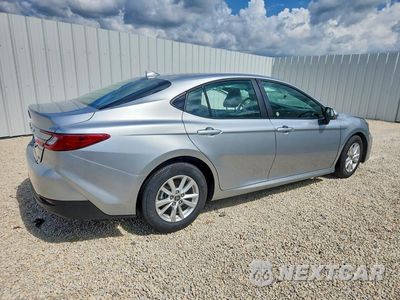 Trzecie zdjęcie samochodu z tyłu: 2026 TOYOTA CAMRY LE VIN:4T1DAACK2TU712939 - miniatura