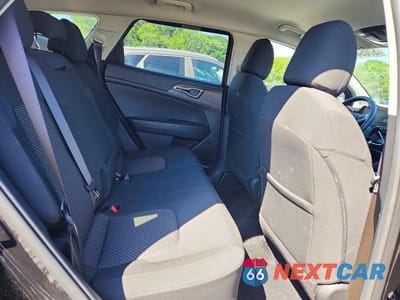 Zdjęcie 11 z 13 samochodu: 2023 KIA SPORTAGE LX VIN:KNDPUCAG4P7051650 - miniatura