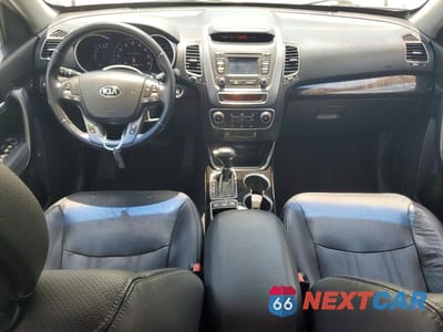 Zdjęcie 8 z 13 samochodu: 2014 KIA SORENTO EX VIN:5XYKUDA75EG538565 - miniatura