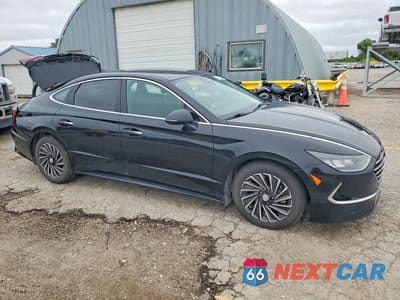 Czwarte zdjęcie samochodu z boku: 2022 HYUNDAI SONATA HYBRID SEL VIN:KMHL34JJ5NA038338 - miniatura