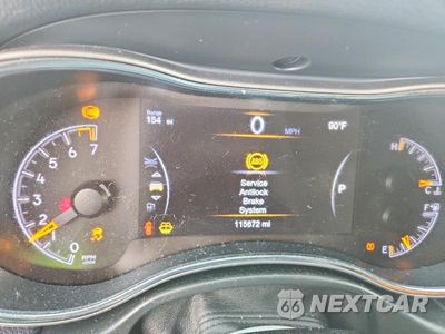 Zdjęcie 9 z 12 samochodu: 2021 JEEP GRAND CHEROKEE LAREDO VIN:1C4RJEAG0MC624978 - miniatura