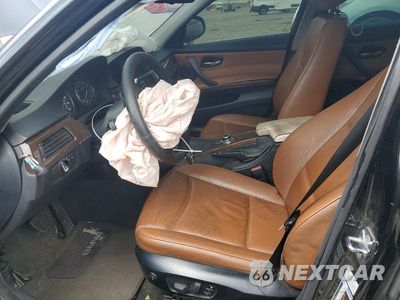 Zdjęcie 7 z 13 samochodu: 2009 BMW 335 XI VIN:WBAPL33549A404311 - miniatura