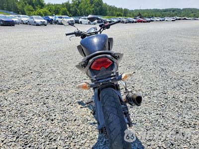 Czwarte zdjęcie samochodu z boku: 2016 HONDA CB300 F VIN:MLHNC5215G5201337 - miniatura