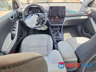 Zdjęcie 8 z 12 samochodu: 2022 HYUNDAI IONIQ BLUE VIN:KMHC65LC8NU268367 - miniatura