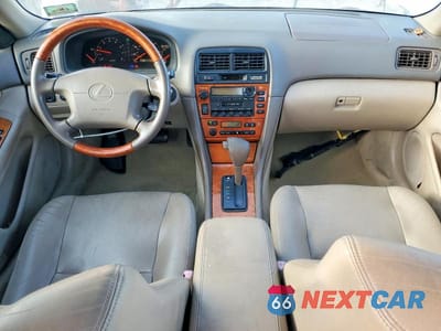 Zdjęcie 8 z 12 samochodu: 2001 LEXUS ES 300 VIN:JT8BF28G710321859 - miniatura