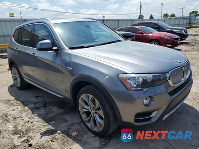Czwarte zdjęcie samochodu z boku: 2017 BMW X3 XDRIVE28I VIN:5UXWX9C38H0T24842 - miniatura