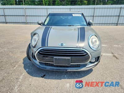 Piąte zdjęcie samochodu w środku: 2018 MINI COOPER CLUBMAN VIN:WMWLN5C55J2E34648 - miniatura