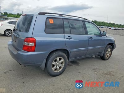 Trzecie zdjęcie samochodu z tyłu: 2005 TOYOTA HIGHLANDER LIMITED VIN:JTEEP21A050134823 - miniatura
