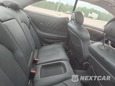 Zdjęcie 10 z 12 samochodu: 2004 MERCEDES-BENZ CLK 320C VIN:WDBTJ65J04F104696 - miniatura