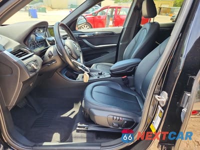 Zdjęcie 7 z 12 samochodu: 2017 BMW X1 SDRIVE28I VIN:WBXHU7C35H5H37964 - miniatura