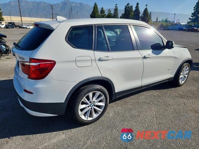 Trzecie zdjęcie samochodu z tyłu: 2014 BMW X3 XDRIVE28I VIN:5UXWX9C57E0D17381 - miniatura