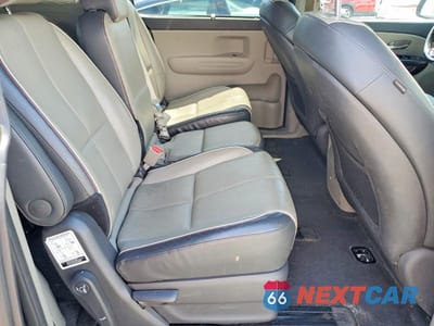 Zdjęcie 11 z 13 samochodu: 2017 KIA SEDONA LX VIN:KNDMB5C17H6239874 - miniatura