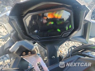 Zdjęcie 7 z 9 samochodu: 2026 KAWASAKI EX650 P VIN:ML5EXEP16TDAG9276 - miniatura